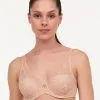 Chantelle TRUE LACE T-Shirt BH -Bademode Verkaufsgeschäft C11M20 01N 2