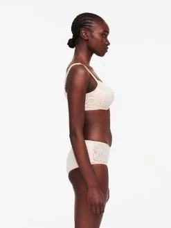 Femilet Floral Touch Bügel BH -Bademode Verkaufsgeschäft F94210 01N 10