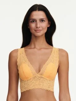 Femilet Floral Touch Bügelloser BH 11 Femilet Floral Touch Bügelloser BH -Bademode Verkaufsgeschäft F94270 054 2 1 2