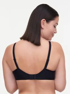 Passionata NAIS T-Shirt BH -Bademode Verkaufsgeschäft P48H90 011 10