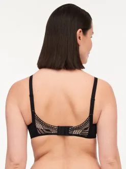 Passionata ONDINE Bügel BH 25 Passionata ONDINE Bügel BH -Bademode Verkaufsgeschäft P48J10 011 10 1