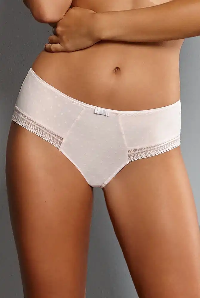 Rosa Faia Taillenslip Emily 3 Rosa Faia Taillenslip Emily