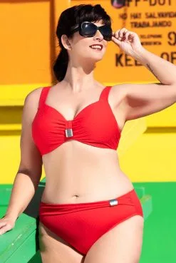 Ulla Bikini-Oberteil St. Tropez -Bademode Verkaufsgeschäft Ulla Bikinioberteil St Tropez 9122 Slip 9133 Rot 1 1280x1280