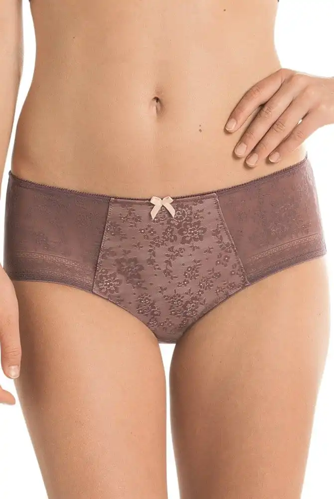 Rosa Faia Taillenslip Fleur 3 Rosa Faia Taillenslip Fleur